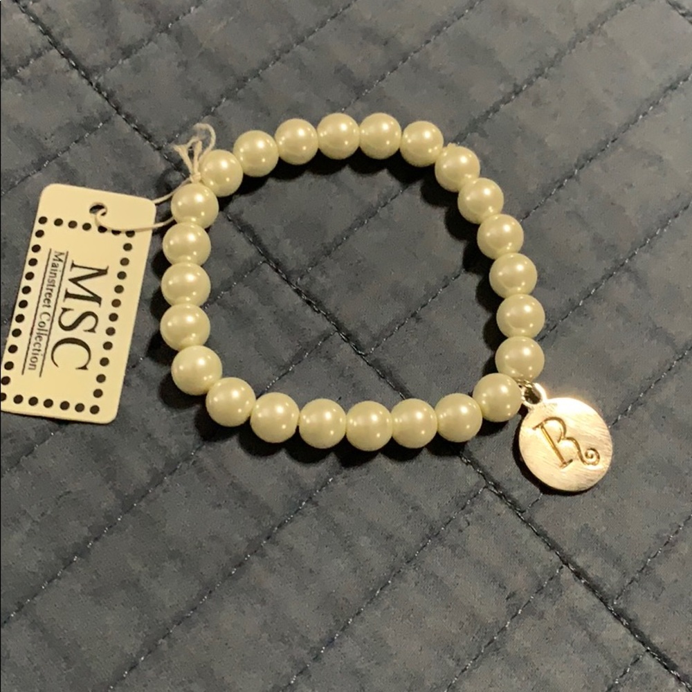 NWT Main Street collection pearl monogram bracelet